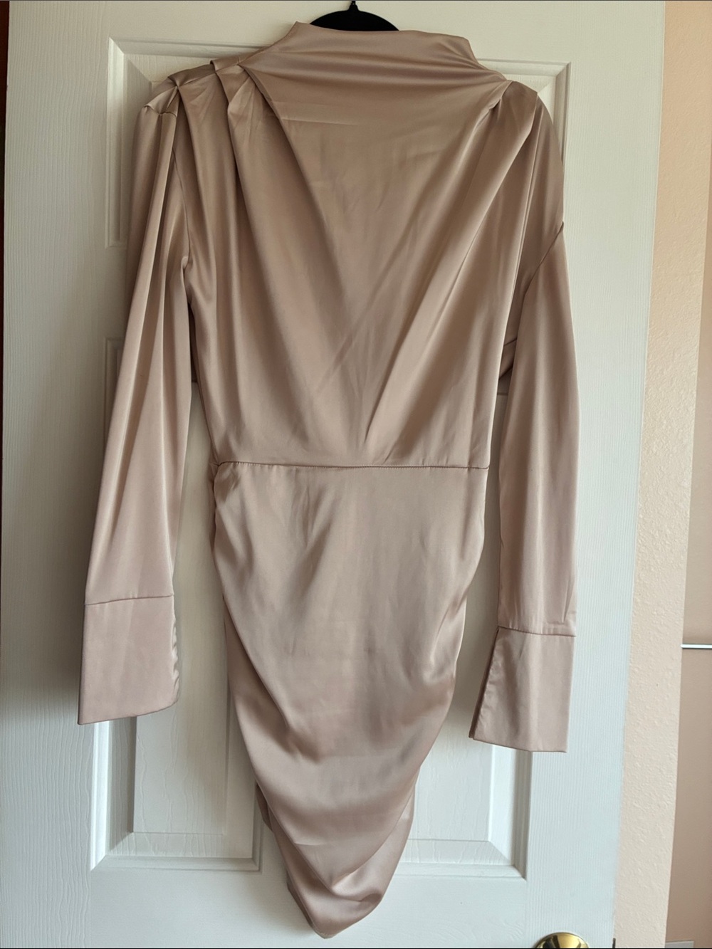 CBR Silky Champagne Long Sleeve Ruched Cocktail Dress - Small HOMECOMING